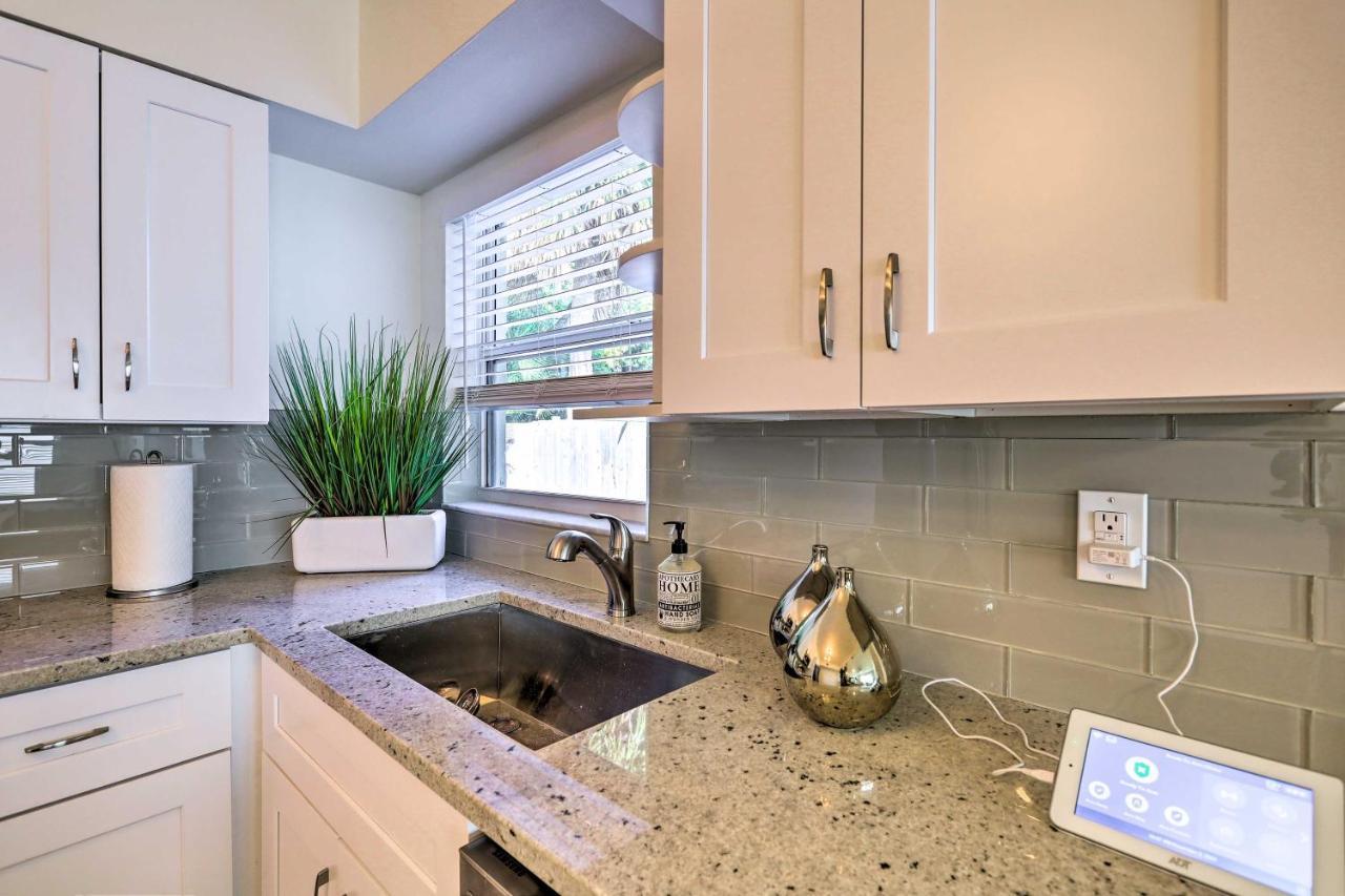 Cute And Cozy Florida Duplex Walk To Beaches! Cocoa Beach Luaran gambar